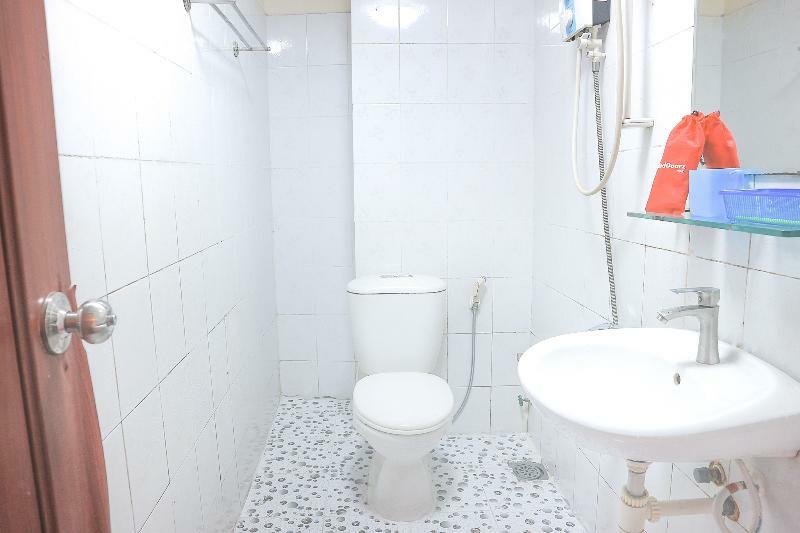 Khách sạn Reddoorz @ Cong Hoa Street TP. Hồ Chí Minh
